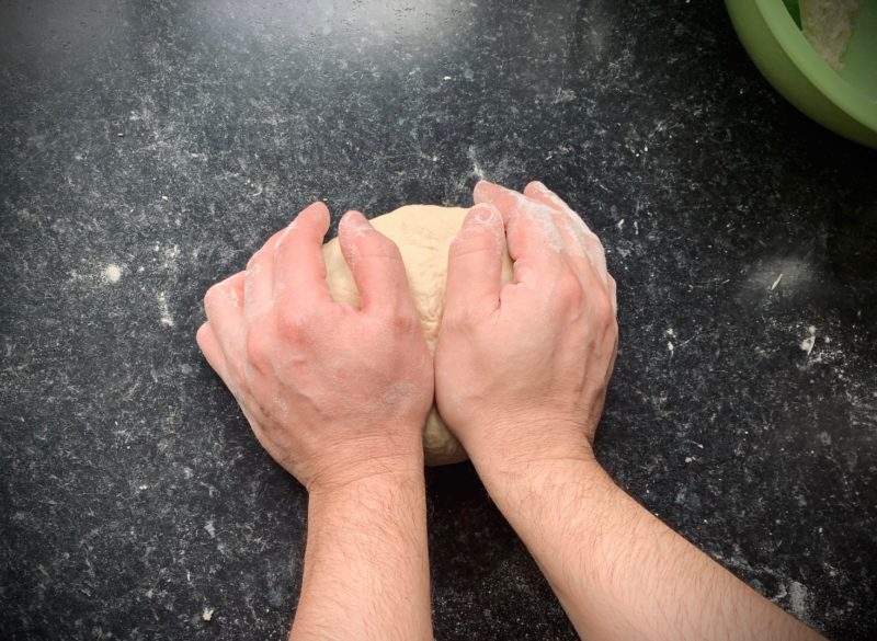 knead pizza dough