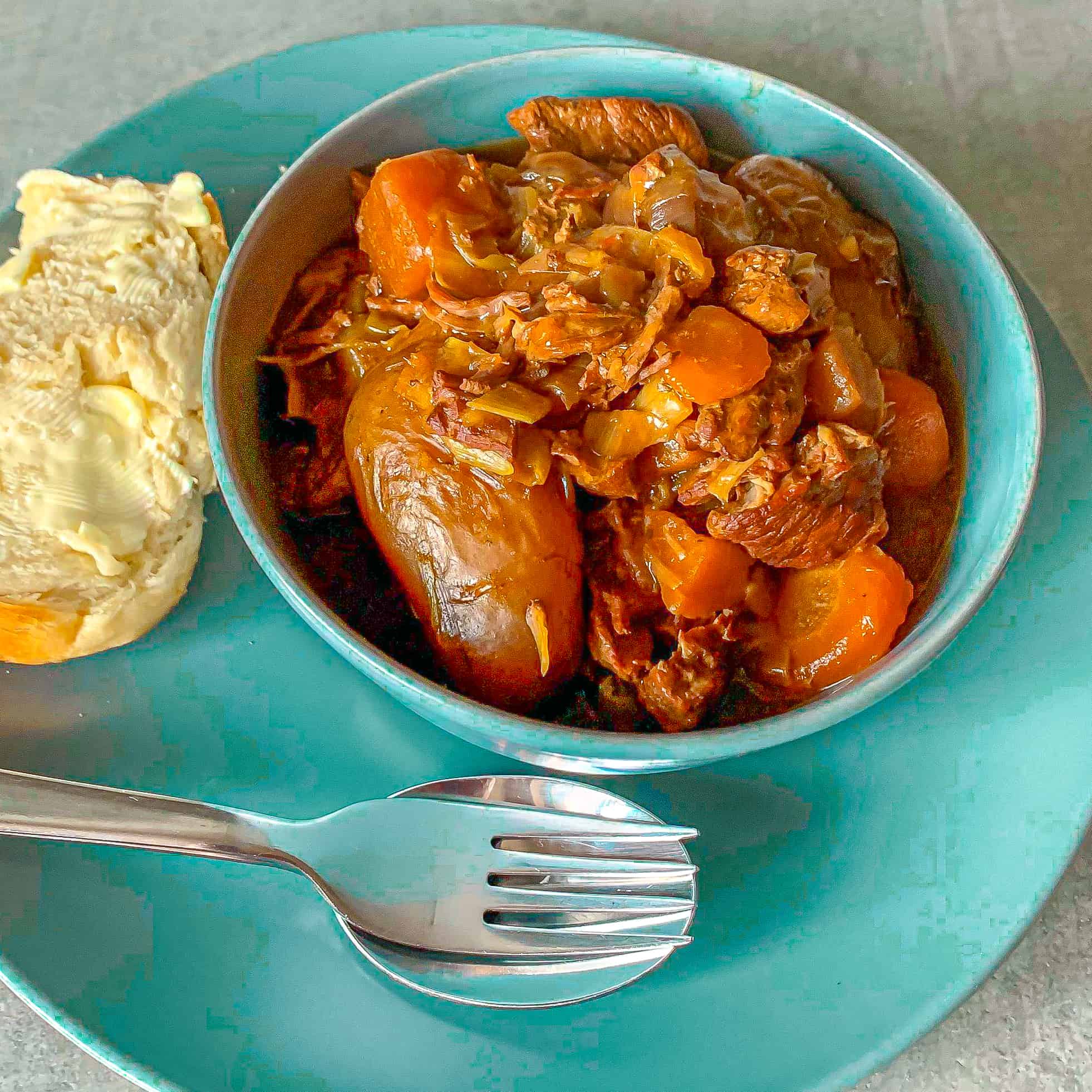 beef and veg slow cooker hot pot