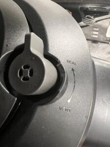 switch dial to seal for pressure cooker mode