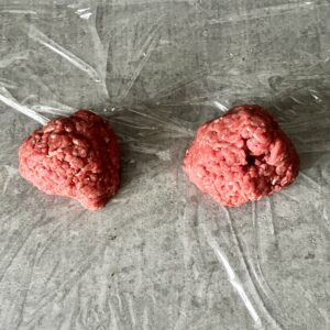 burger beef mince split into balls