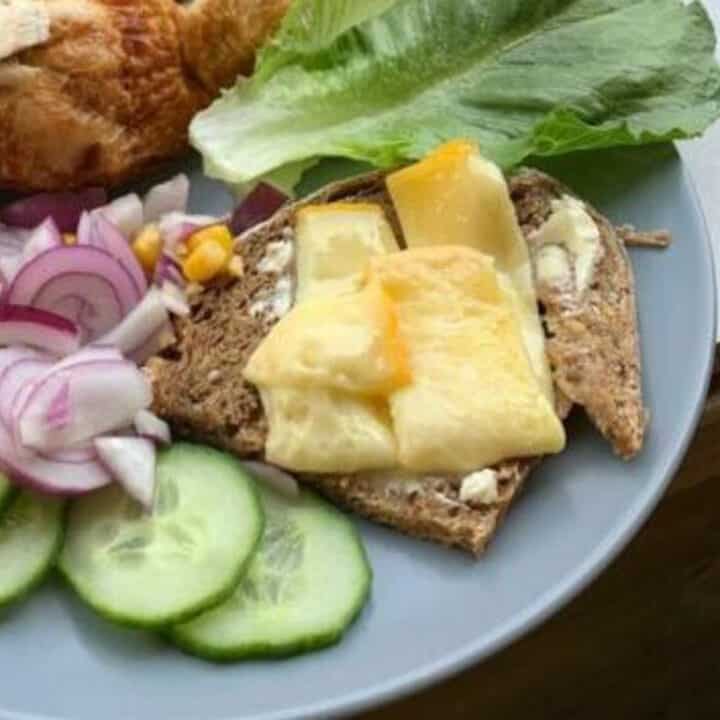 bbq cheese raclette salad
