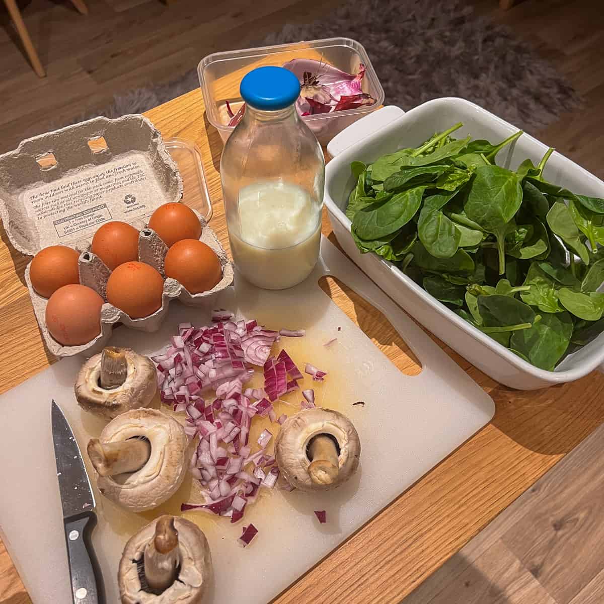 mushroom and spinach frittata ingredients