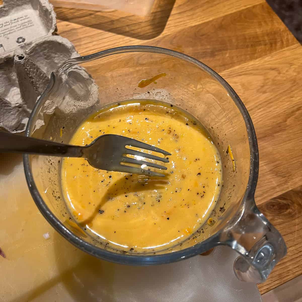 mushroom and spinach frittata egg mix