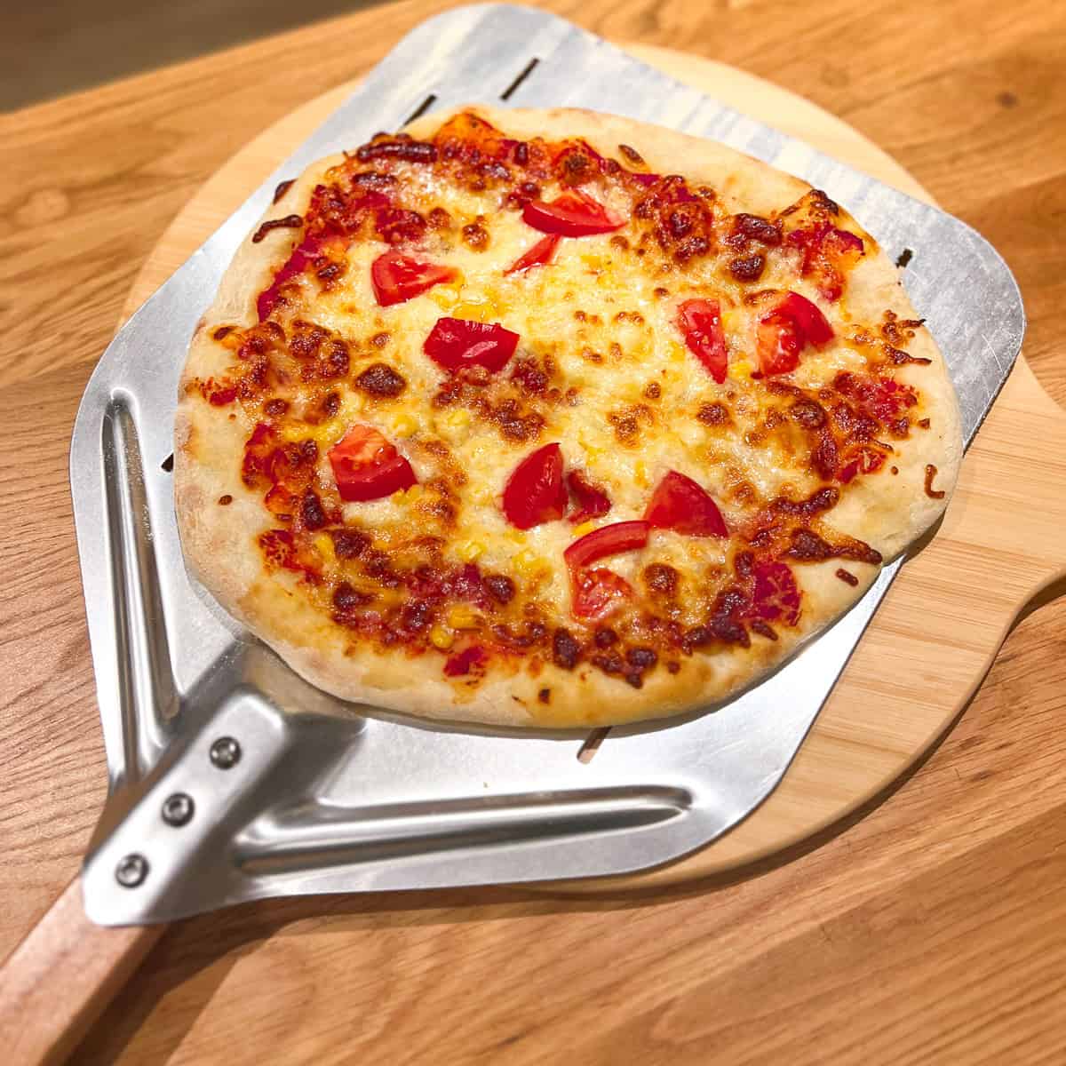 Turn your sourdough discard into pizza dough