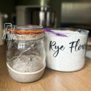 Image of Charcoal sourdough bread recipe 03